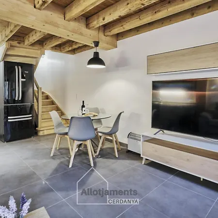 Gall Fer, Acogedora Casa Adosa En Ur * Ur