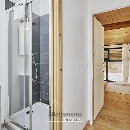 Gall Fer, Acogedora Casa Adosa En Ur