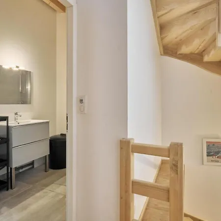 Gall Fer, Acogedora Casa Adosa En Ur Ur