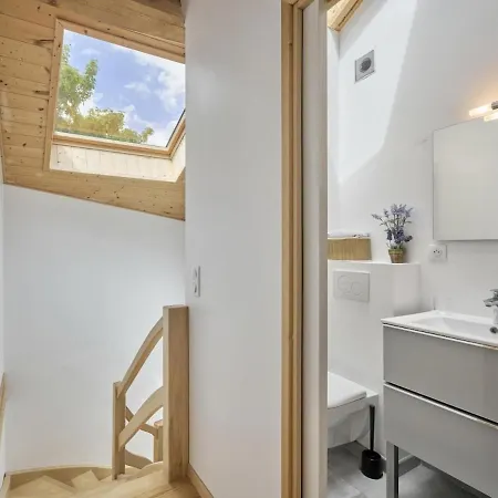 Gall Fer, Acogedora Casa Adosa En Ur Ur