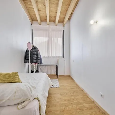 Gall Fer, Acogedora Casa Adosa En Ur