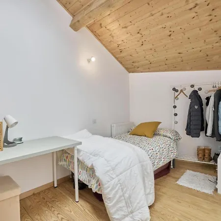 Gall Fer, Acogedora Casa Adosa En Ur * Ur